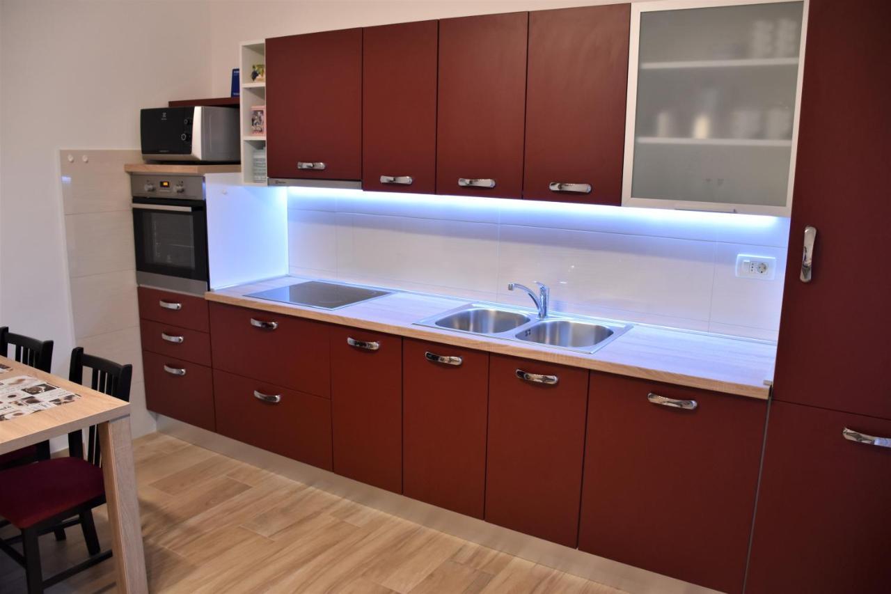 Apartmani Diana Novigrad Istria 외부 사진
